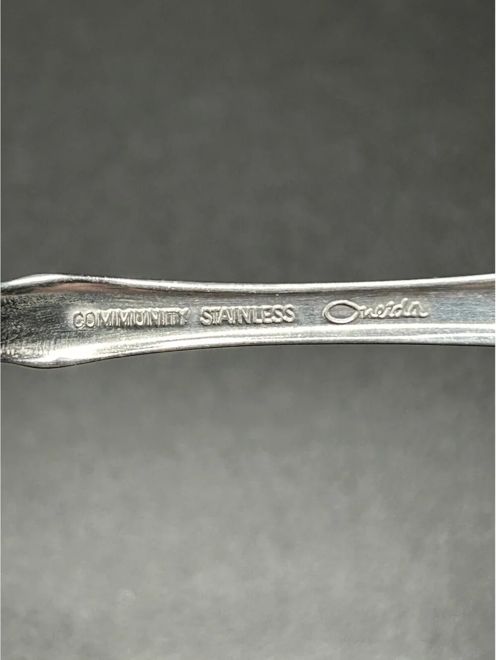 Vintage Pair Of Oneida Louisiana Silverplate Spoon Glossy Floral  1970’s